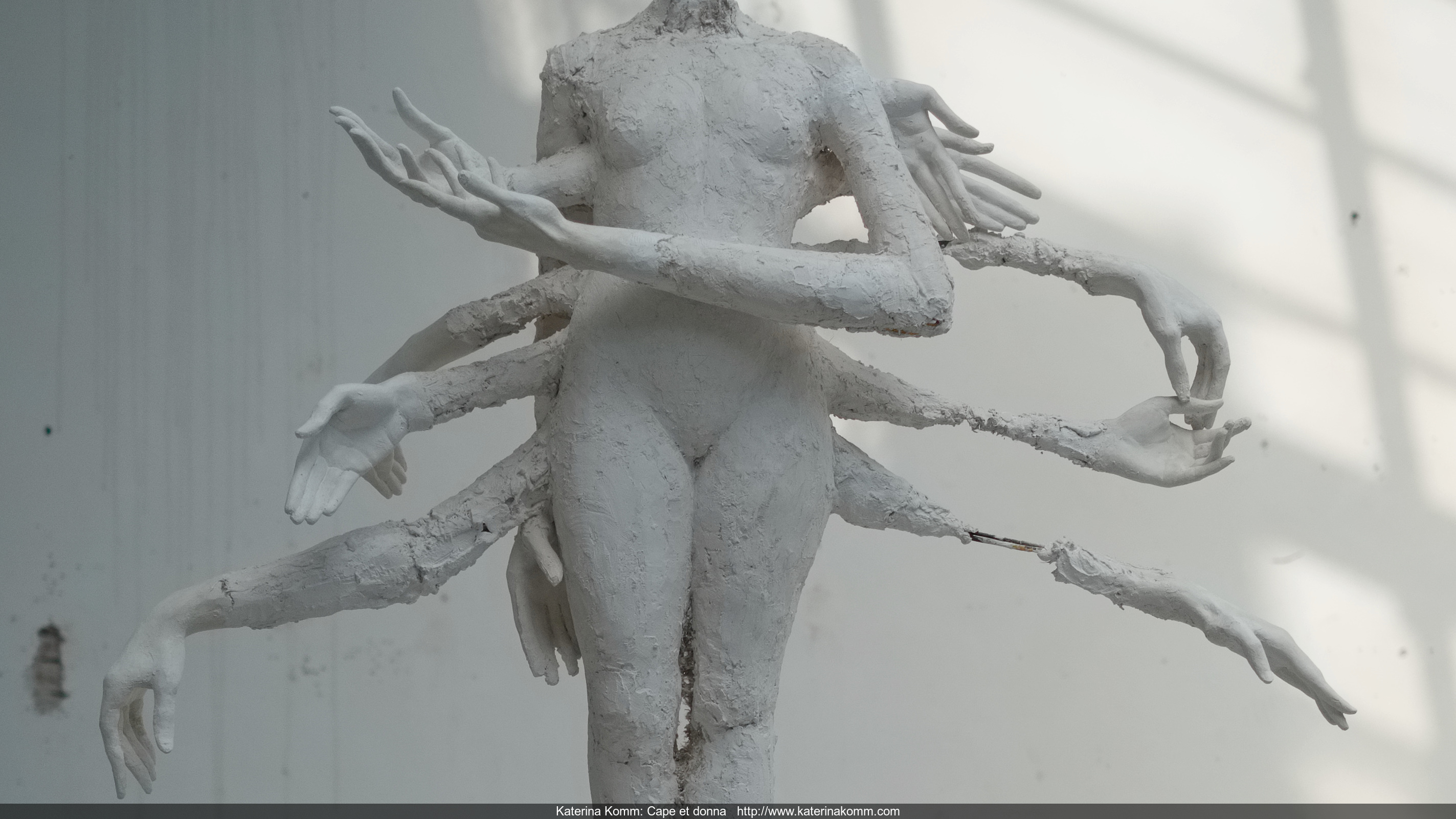 Katerina Komm, sculpture, WORKS: Cape et donna